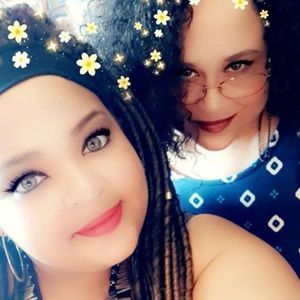 Meet your Posher, Kendra